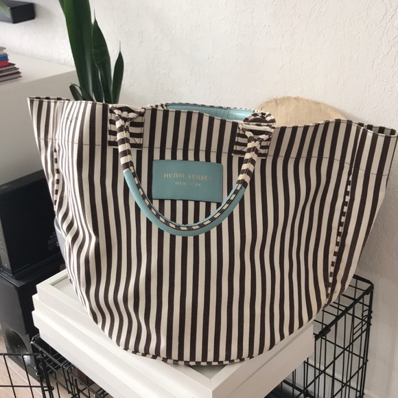 henri bendel beach bag